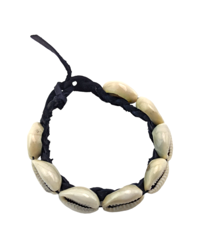 Handmade Braided Leather Cowrie Shell Bracelet Angle