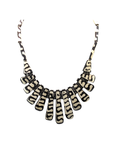 Handmade African Mudcloth Print Batik Cow Bone Pendants Bib Necklace Close