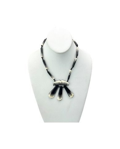 African Handmade Tribal Batik Cow Bone Beads Pendant Necklace Display