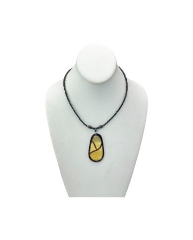Oblong Cow Horn Leaf Pendant Necklace