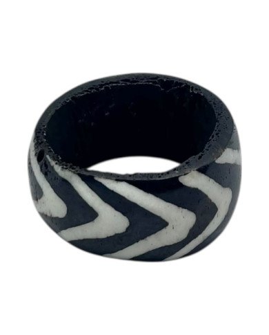 Mshale Handcarved Batik Bone Napkin Rings