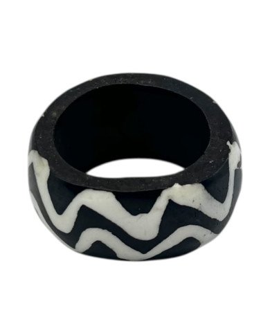 Mawimbi African Handcarved Batik Bone Napkin Rings